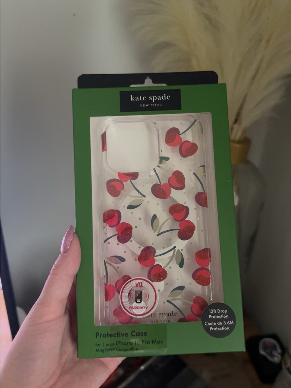 Kate spade NIB iPhone 16 pro max case